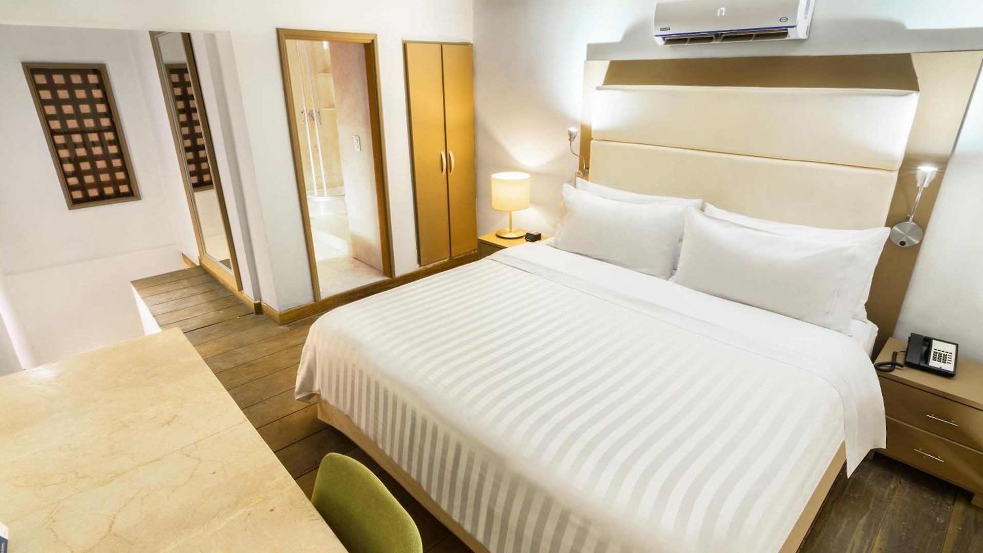 Hotel Ghl Collection Armeria Real