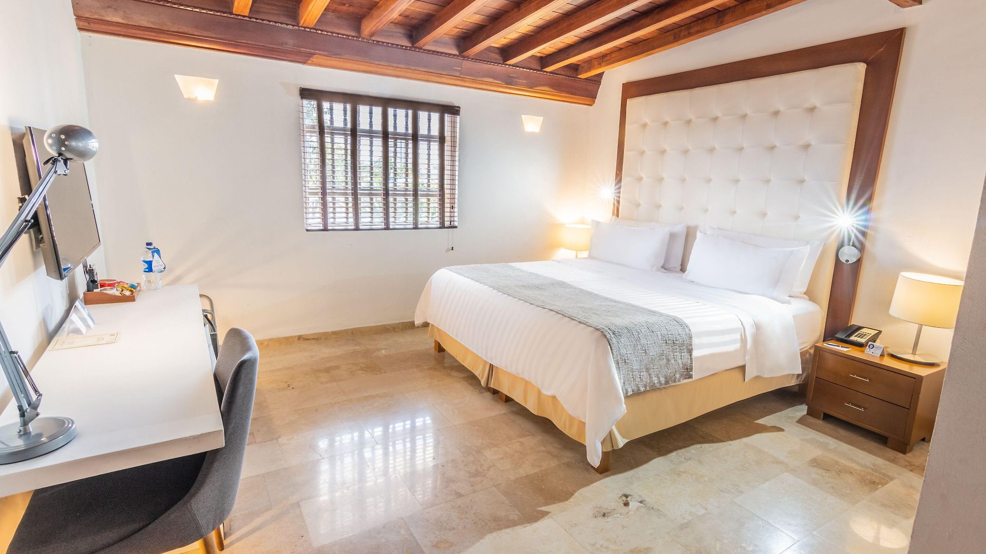 Hotel Ghl Collection Armeria Real 4*