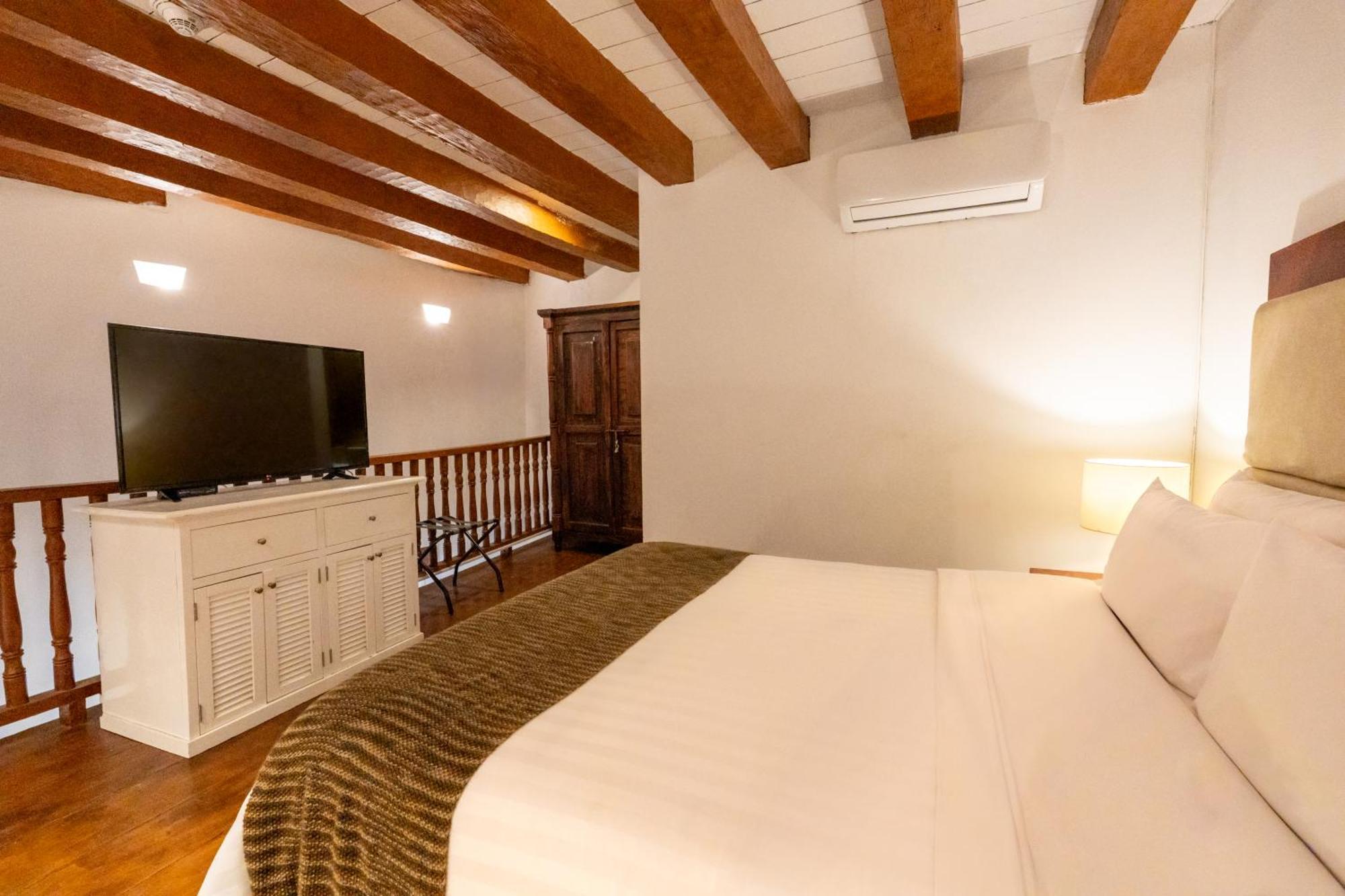 Ghl Armería Real Hotel