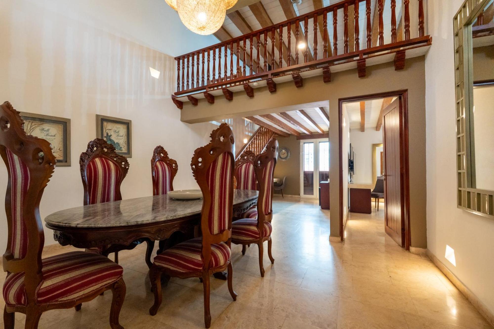 Hotel Ghl Collection Armeria Real 4*