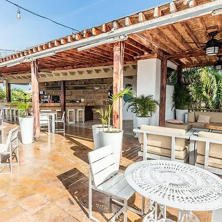 Hotel Ghl Armería Real 4*